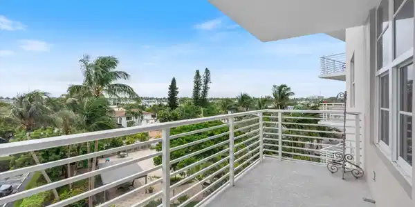 2851 S Ocean Boulevard