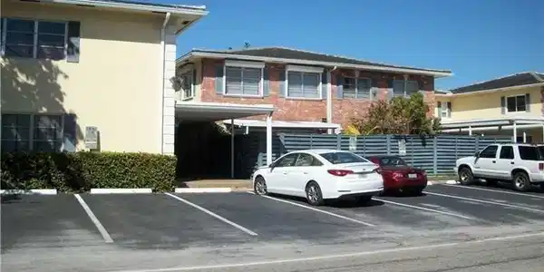 Image 2: Photo 2
