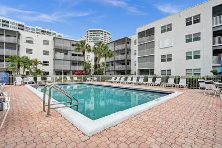 1541 S Ocean Blvd