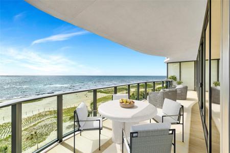 900 N Ocean Boulevard