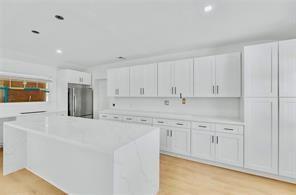 2206 SE 14th Street