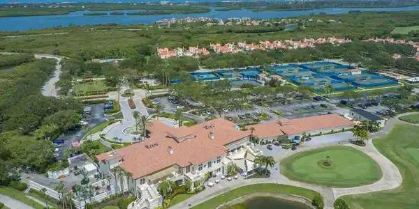 Image 4: AERIAL OF COMMUNITY CLUBHOUSE, GOLF AND TENNIS