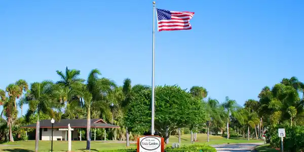 4 Vista Gardens Trail