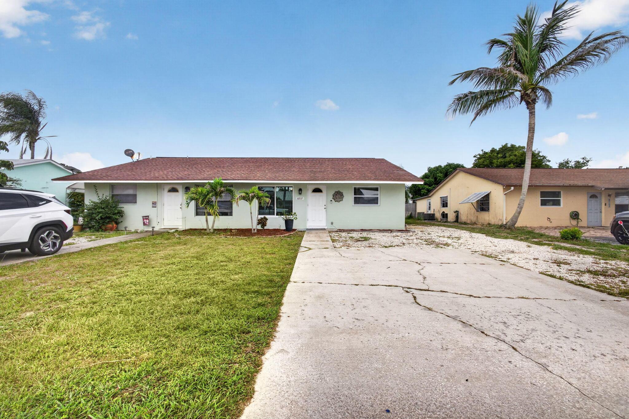 Image 1: 1-web-or-mls-5D1A3331