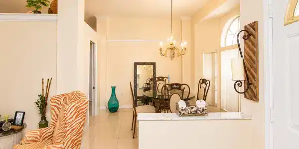 Image 4: Formal Dining