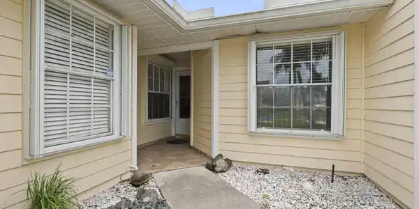Image 3: 5-web-or-mls-DSC01993