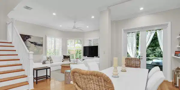 Image 4: 11_Image_12_mls