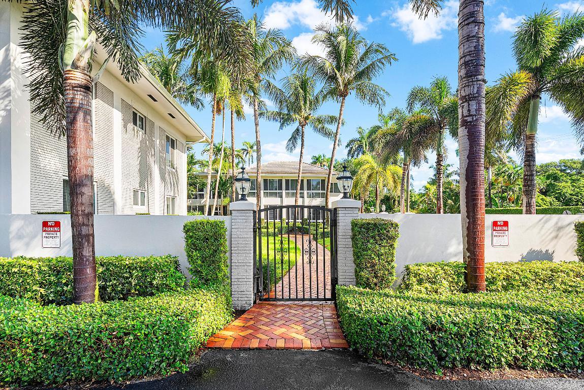 Image 3: beautiful landscaping