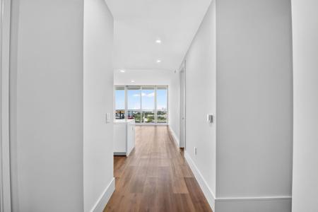 220 Lake Shore Drive