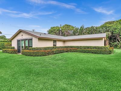555 Banyan Tree Lane
