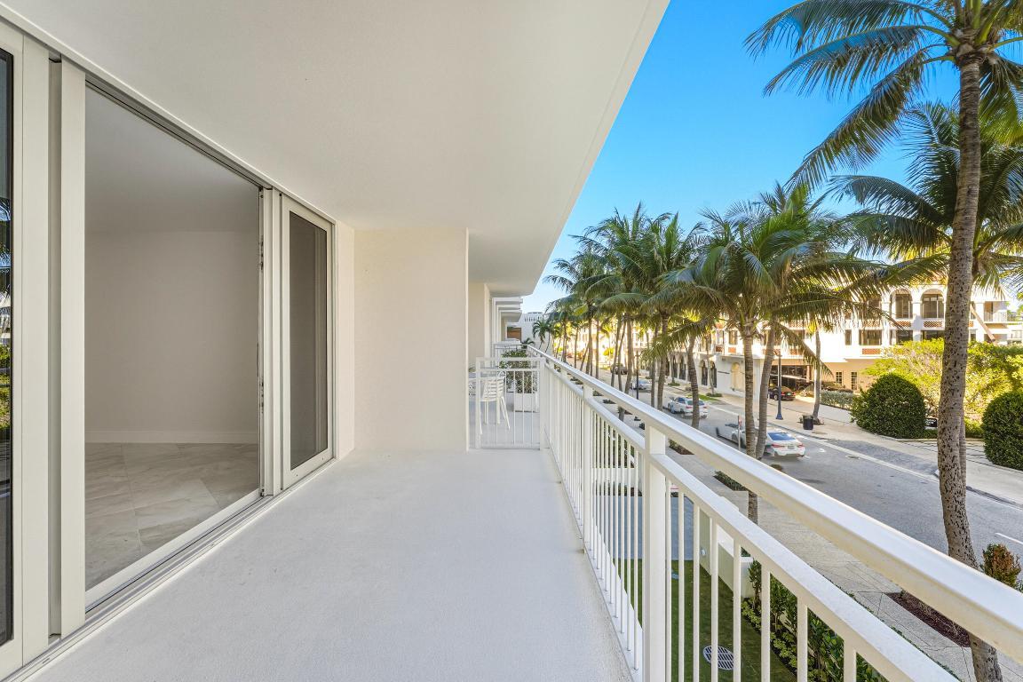 Image 3: 100 Worth Ave 308 Palm Beach-15