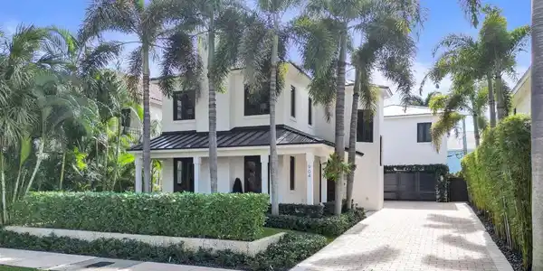 904 Ponce De Leon Drive