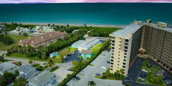715 S Ocean Drive