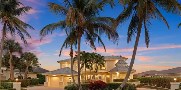 Image 3: 4317 Intracoastal Drive - 137.jpg-SMALL
