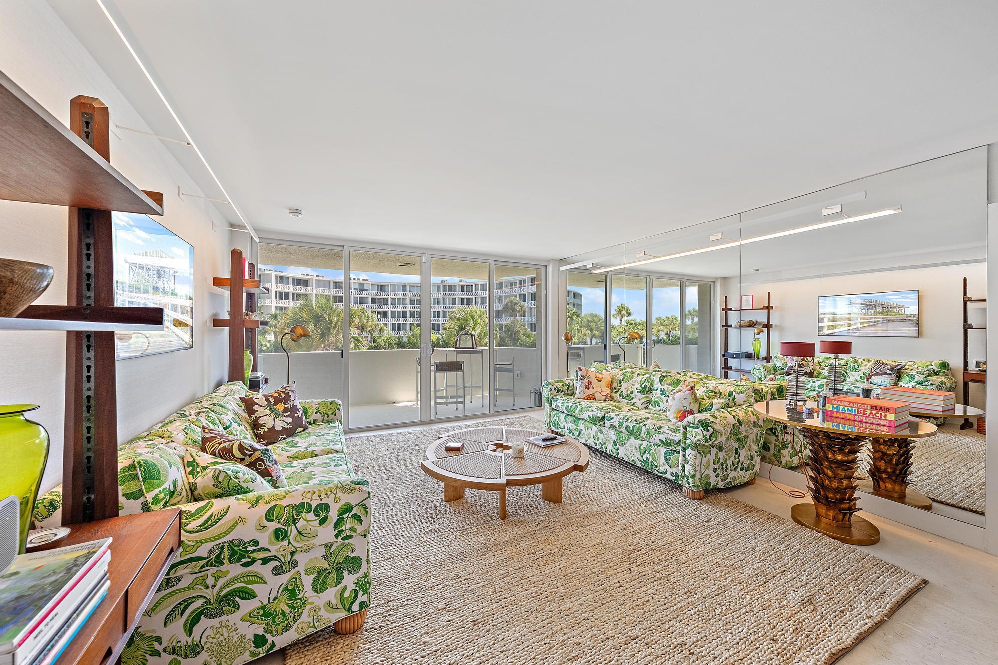 Image 3: 2773 S Ocean Blvd 209-2