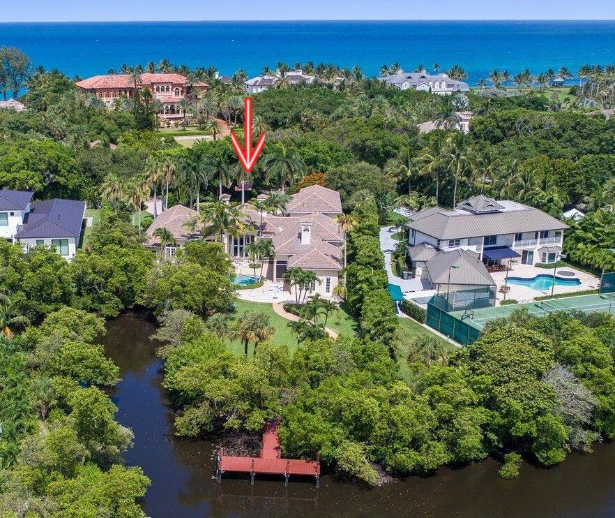 Image 2: Aerial Rear