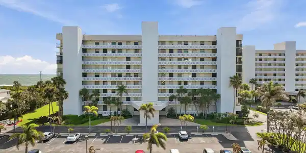 5061 N Highway A1a