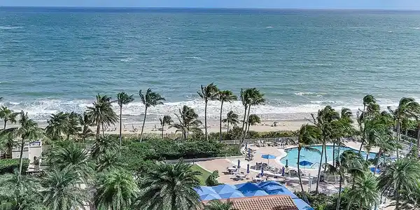 Image 2: 29-3100 N Ocean Blvd u1202_029