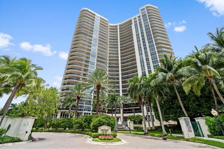 3200 N Ocean Blvd