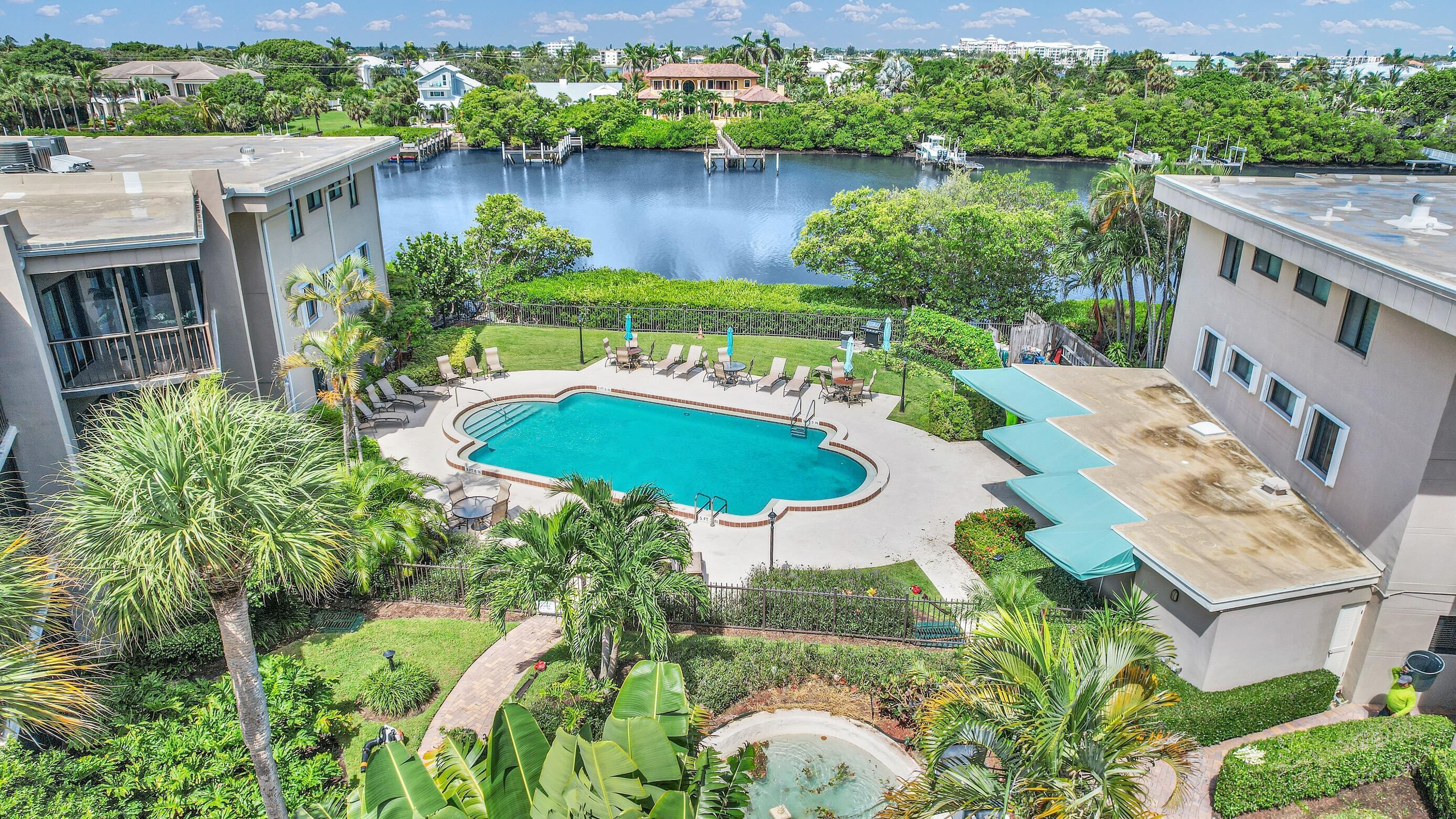 Image 2: Heated Pool & Intracoastal