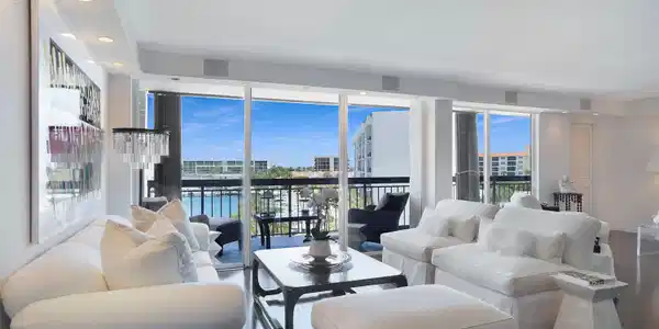 Image 3: Intracoastal Views