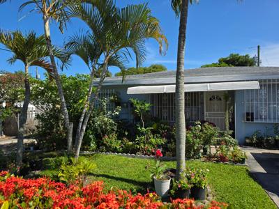 528 49th Street