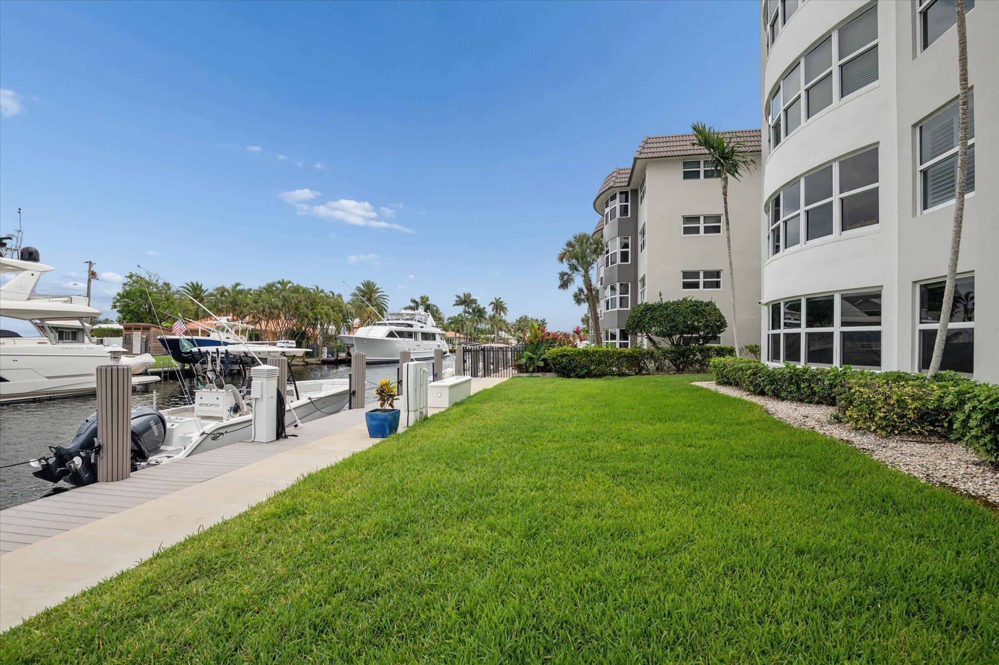 Image 2: Boutique waterfront building with only 29 residenc