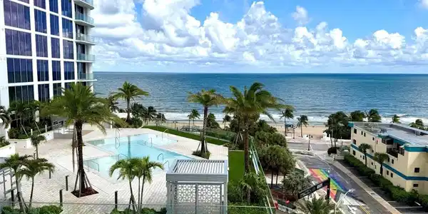 153 N Seabreeze Boulevard