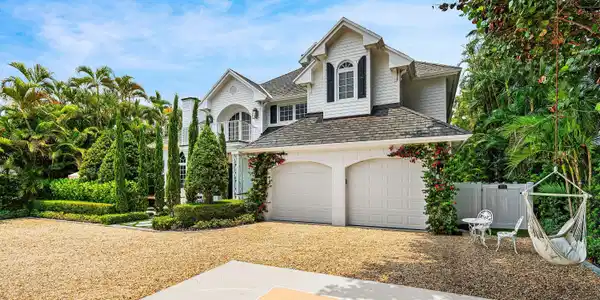 Image 4: 004-477NortheastSpanishCourt-BocaRaton-F