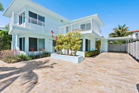 3321 NE 16th Court