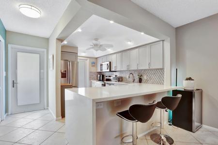 2731 NE 14th Street Causeway