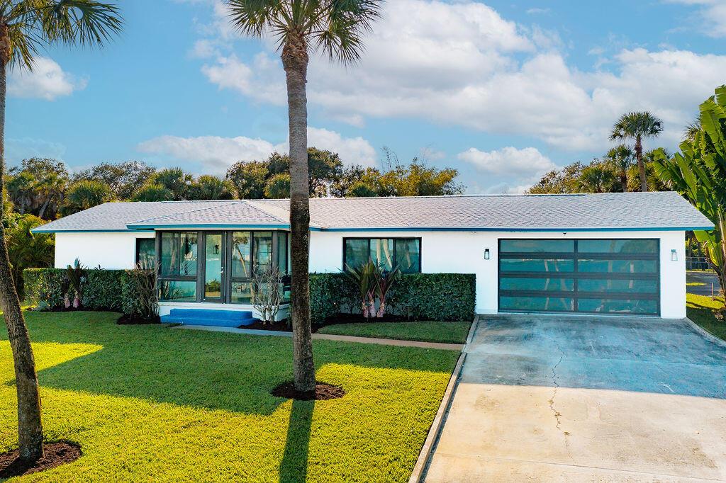 Image 2: 12063SIndianRiverDr_019