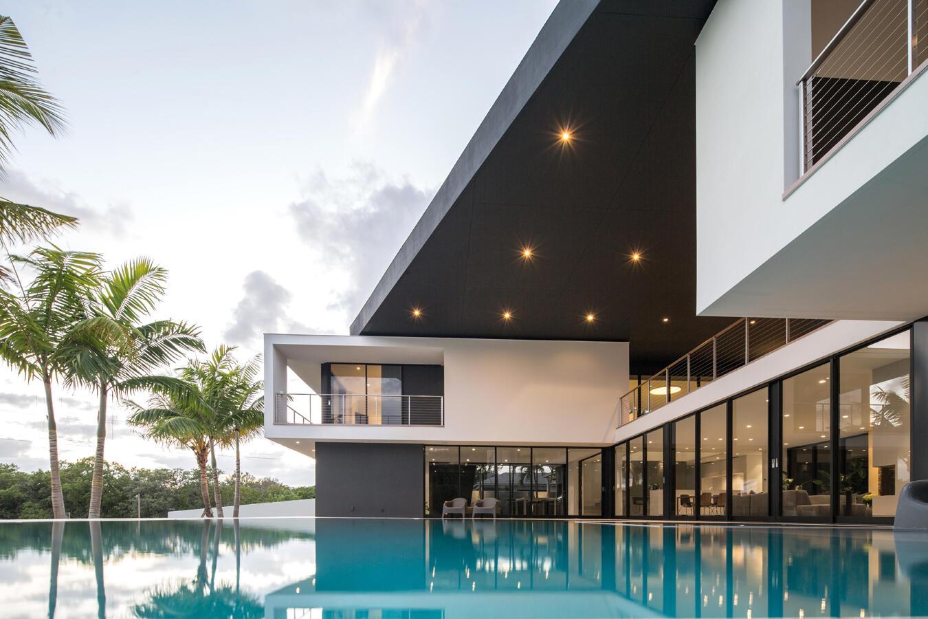 Image 1: 5706 Holly Lane