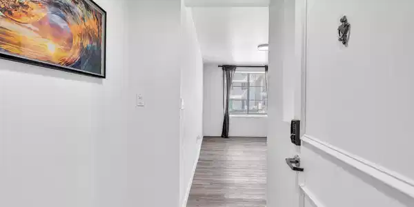Image 2: Entry Way
