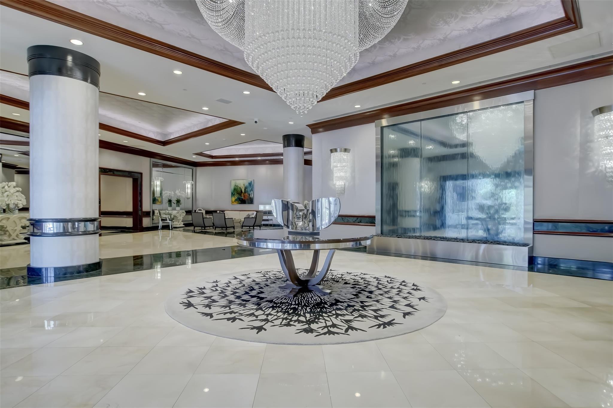 Image 3: LOBBY