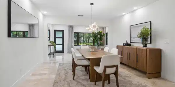 Image 3: Dining Room