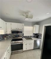 1951 NE 39th St