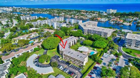 555 Banyan Tree Lane