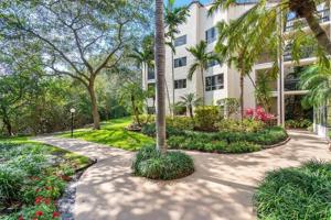 500 Ocean Trail Way