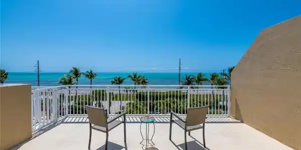 75000 Overseas Highway
