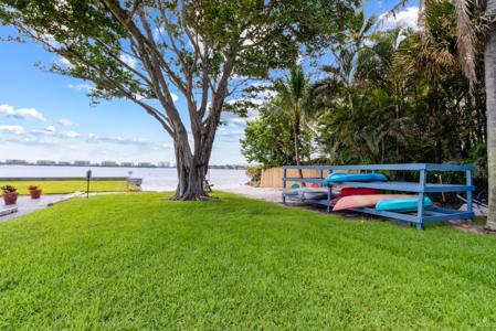 1516 S Lakeside Drive