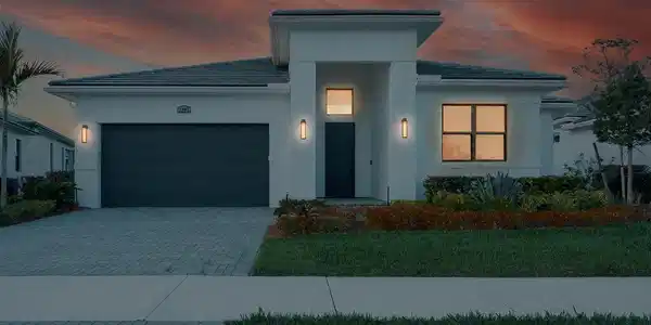 Image 2: fronttwilight