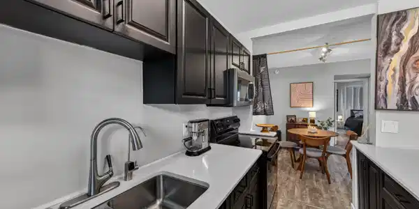 Image 2: kitchen 2-25