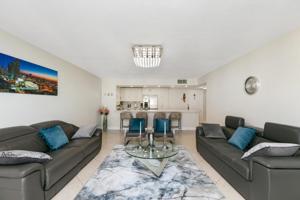 1147 Hillsboro Mile