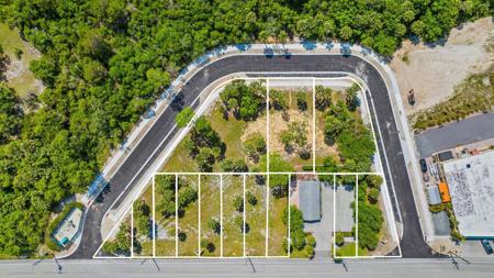 01 SE Hillside Circle