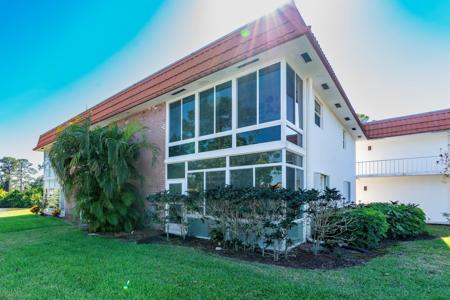 1225 NW 21st Street