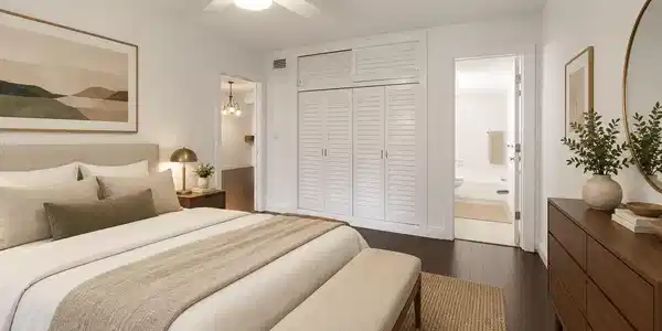 Image 3: F289043B-8B01-4C2C-BE22-837BE2C41565
