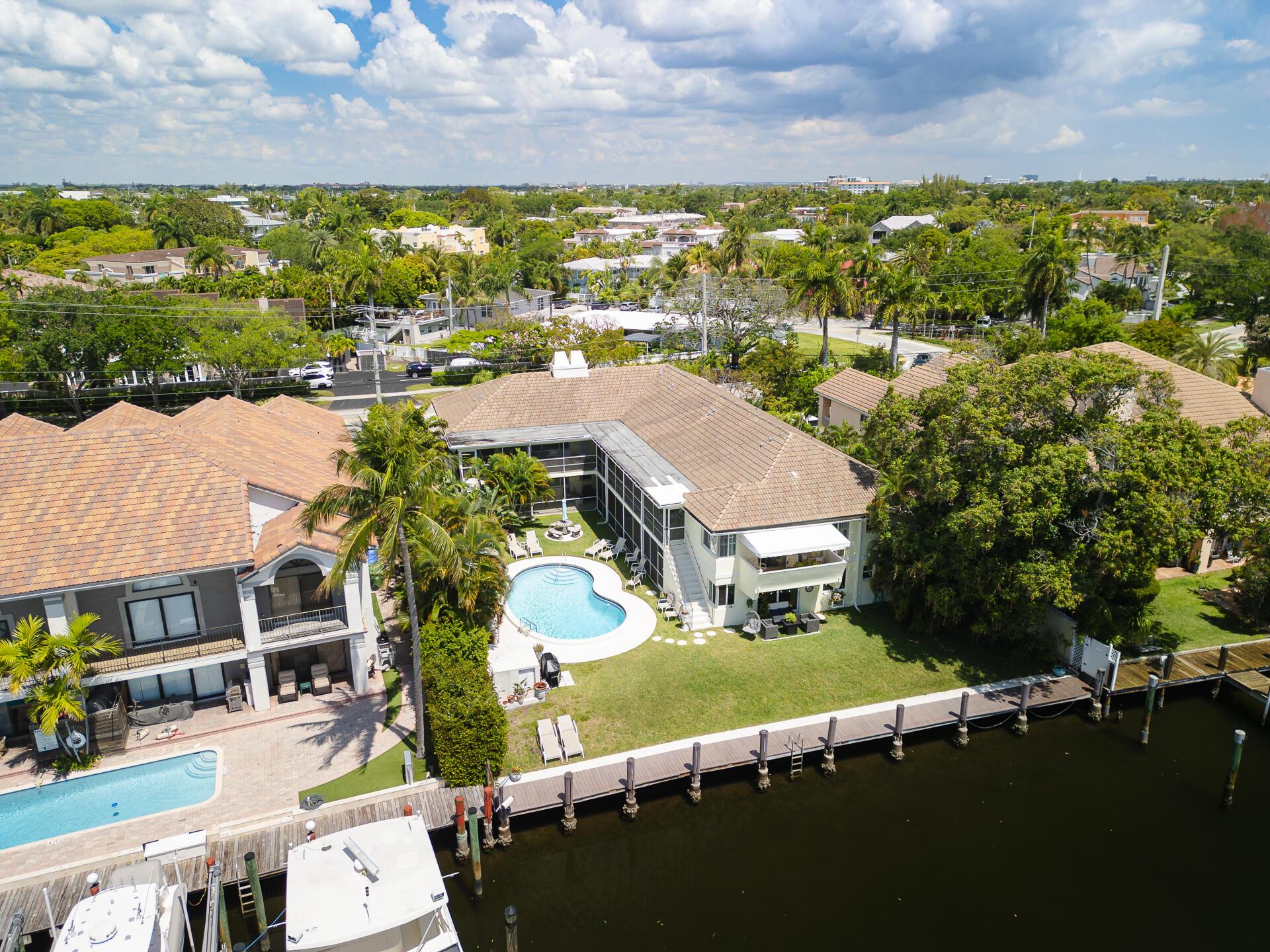 Image 1: 1308BayviewDr-Drone-13