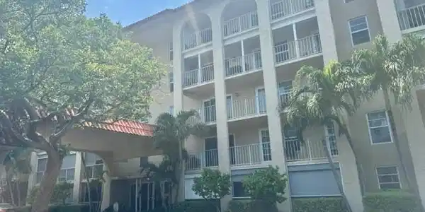 1111 S Ocean Blvd