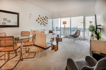 2100 S OCEAN DR